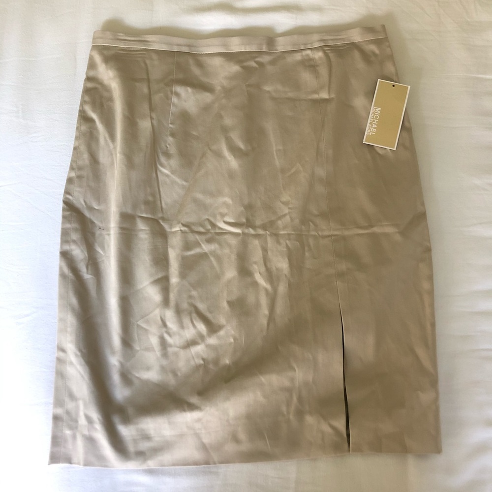New! Michael Kors Chino Mini Skirt
